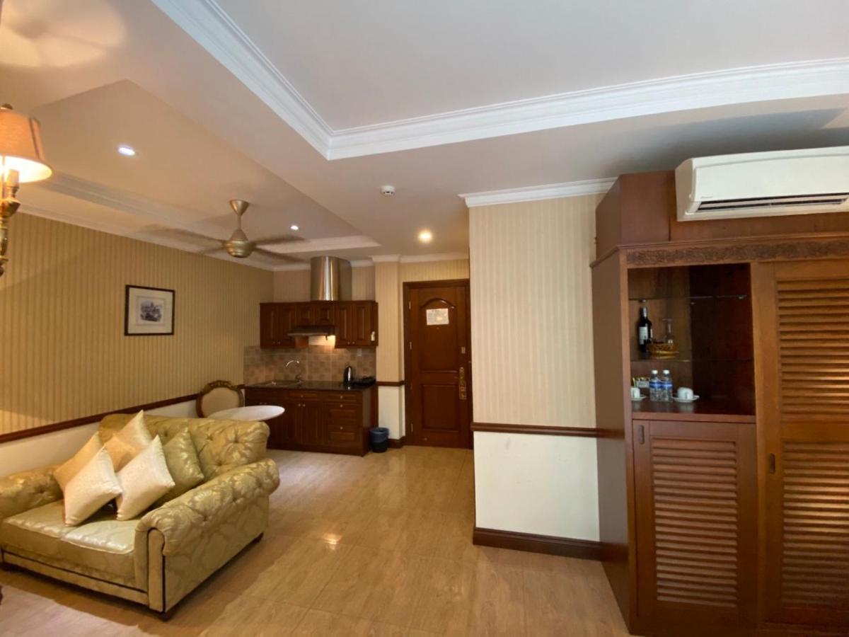 Central Hotel & Residences Swimming Pool Cidade de Ho Chi Minh Exterior foto